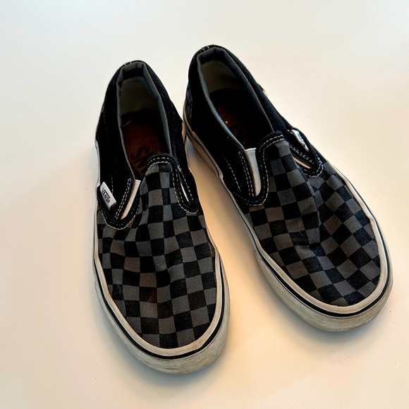 Vans Classic Black and Gray Checkered Slip-Ons for boys - Picture 1 of 6